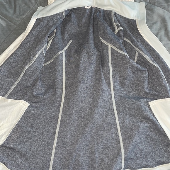 Lululemon nylon BBL jacket - Picture 2 of 8